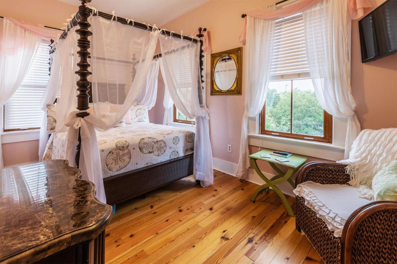 Surf Song Bed & Breakfast Tybee Island Kültér fotó